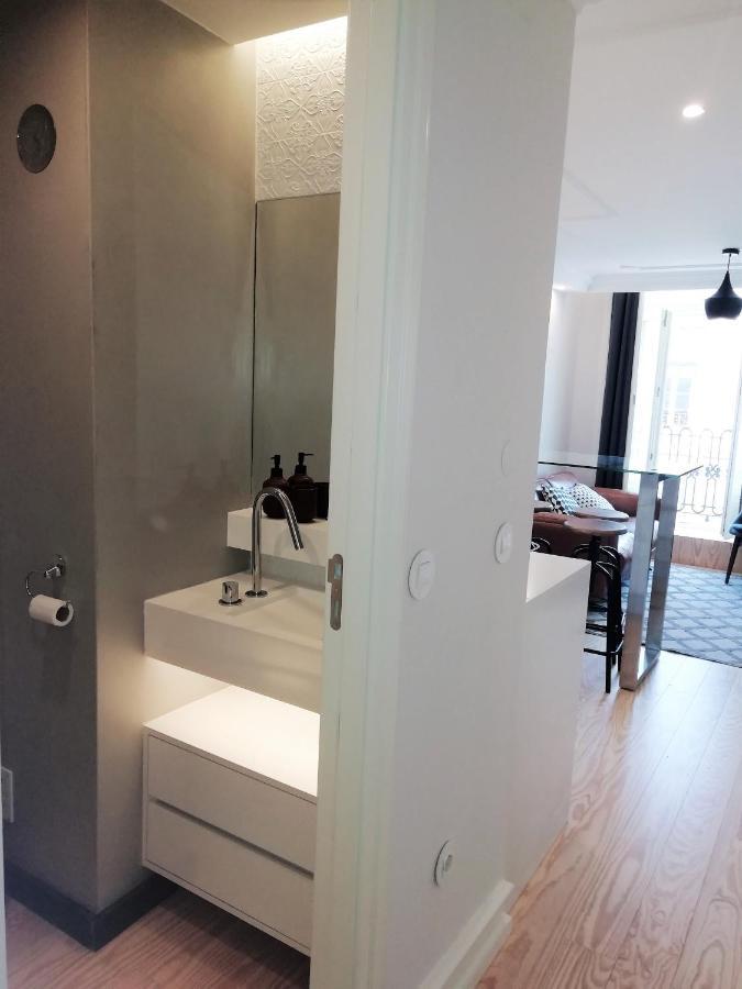 Augusta 229-5E-City Center Apt- Balcony & Elevator ลิสบอน ภายนอก รูปภาพ